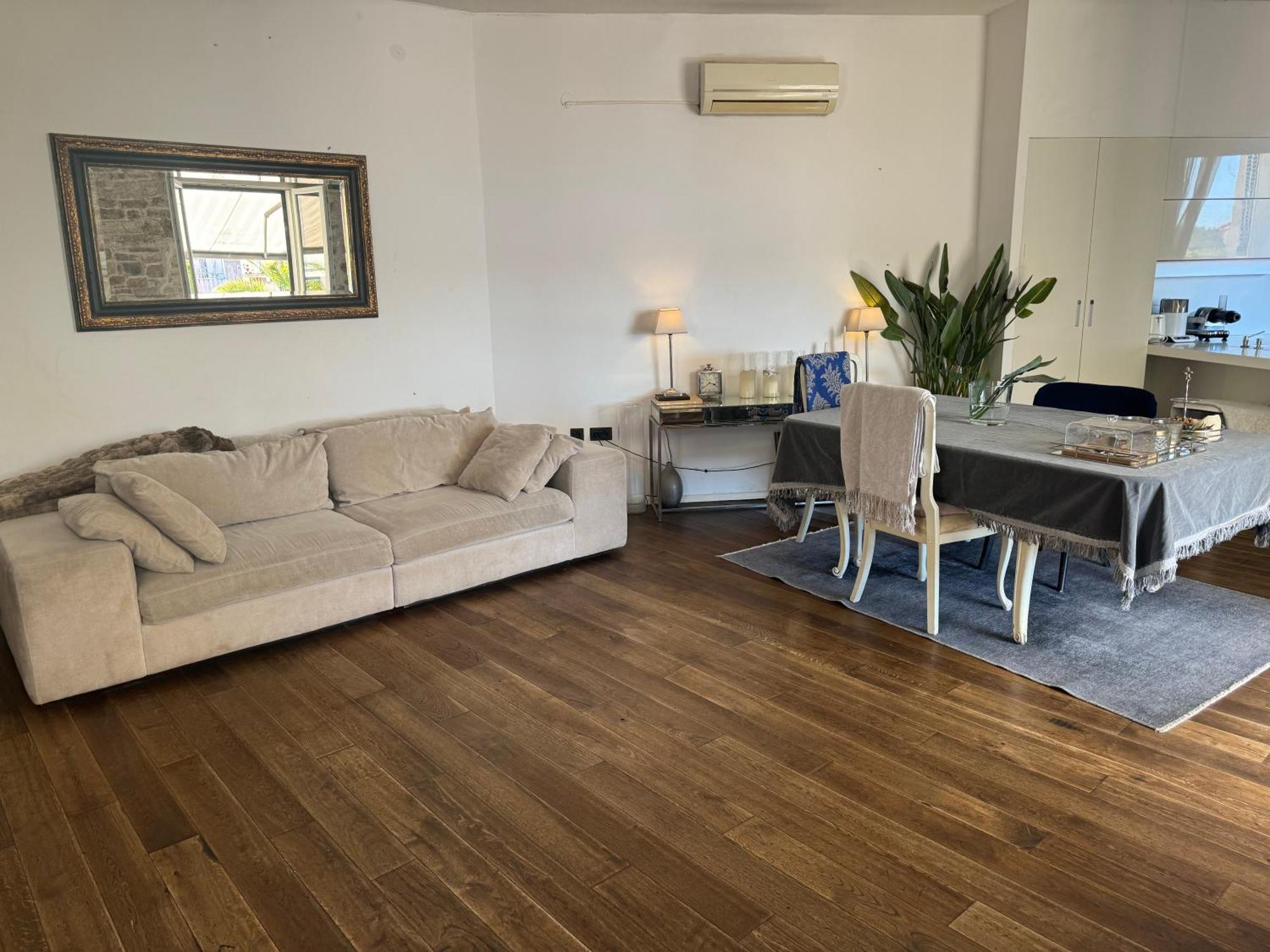 Grand Terrace Suite Σίμπενικ Εξωτερικό φωτογραφία