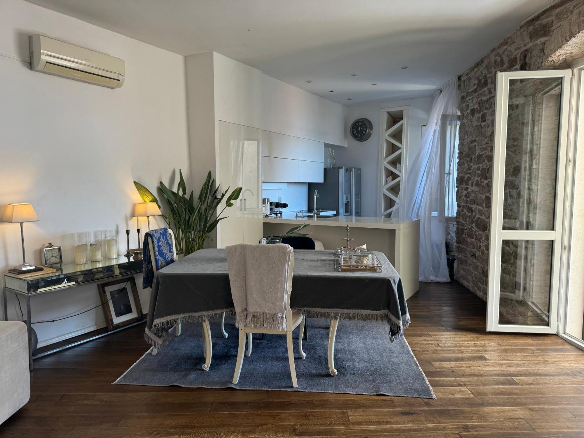 Grand Terrace Suite Σίμπενικ Εξωτερικό φωτογραφία