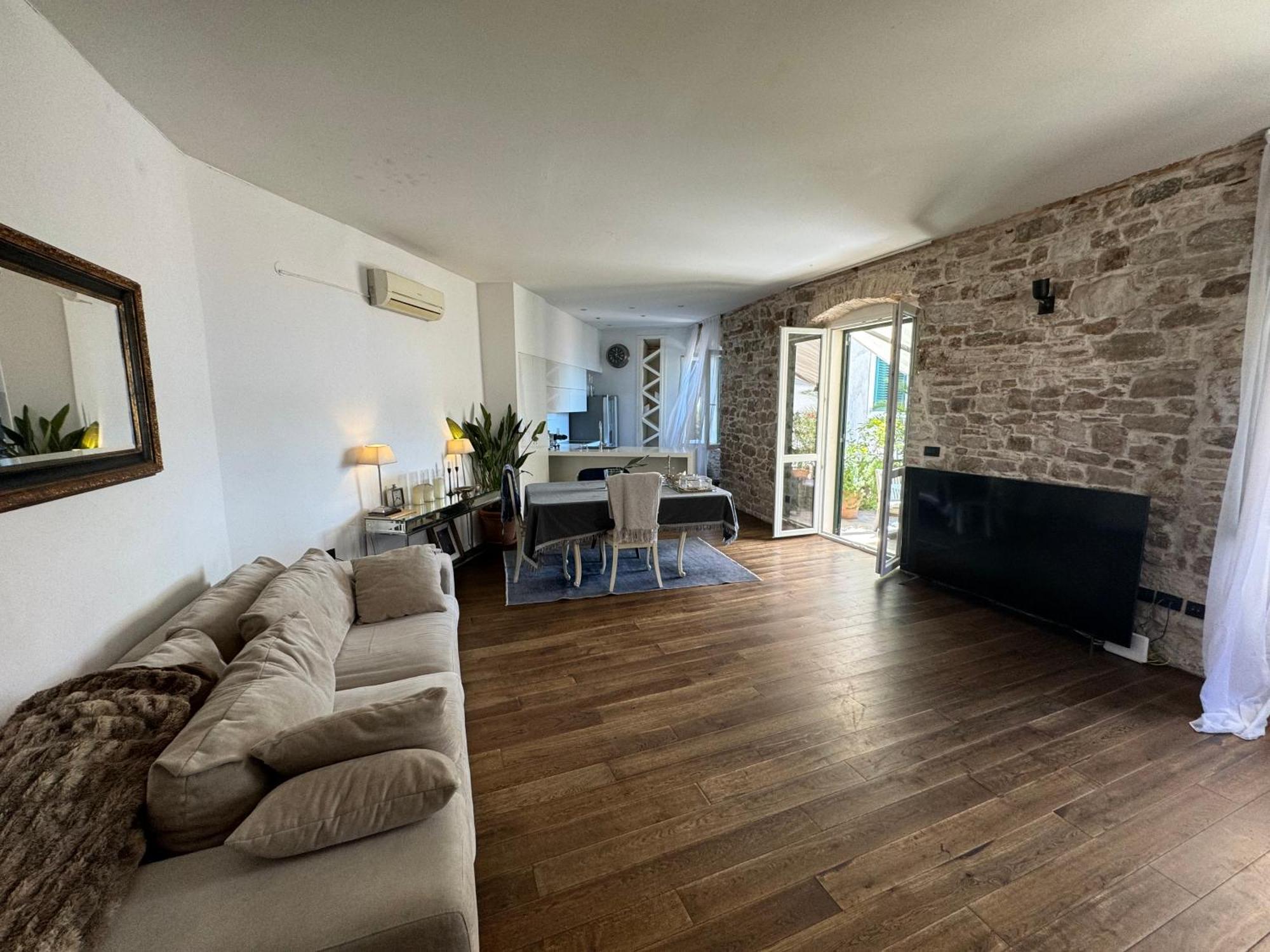 Grand Terrace Suite Σίμπενικ Εξωτερικό φωτογραφία