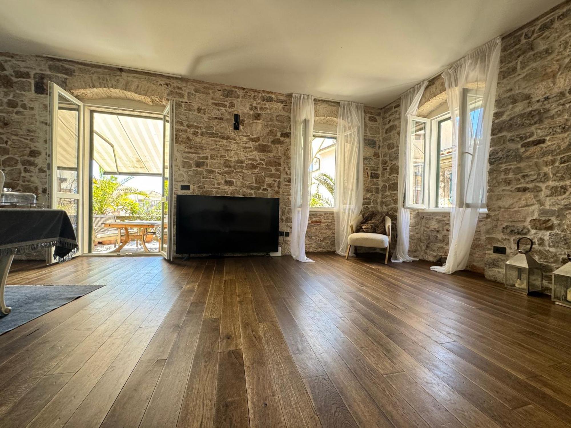 Grand Terrace Suite Σίμπενικ Εξωτερικό φωτογραφία